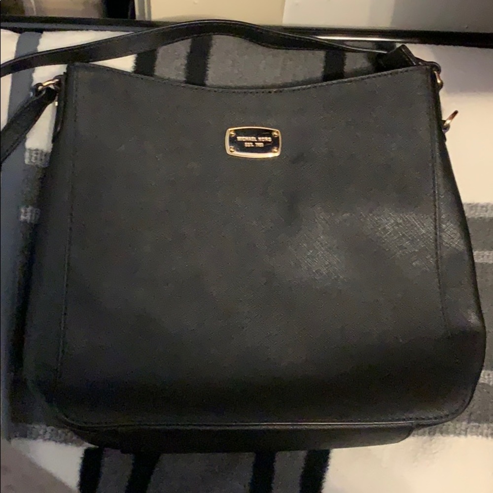 Crossbody bag